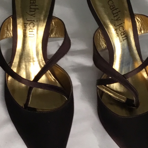 Brown Satin Criss-cross Strap Ankle Heels  Lined in Gold Leather! Very Feminine! - Picture 2 of 4
